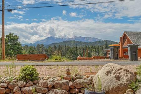 Cabin~Views~Heart Of Town~W&D~Fireplace~Kitchen Woodland Park Exteriér fotografie