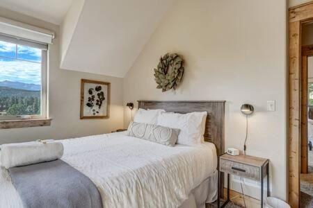 Cabin~Views~Heart Of Town~W&D~Fireplace~Kitchen Woodland Park Exteriér fotografie